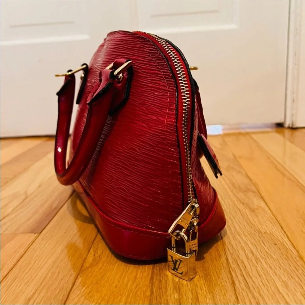 Louis Vuitton X Supreme Collab Logo Coquelicot Epi Red Leather Alma BB Bag - Picture 10 of 17